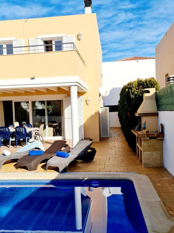 Villa Lorena Са Калета Екстериор снимка