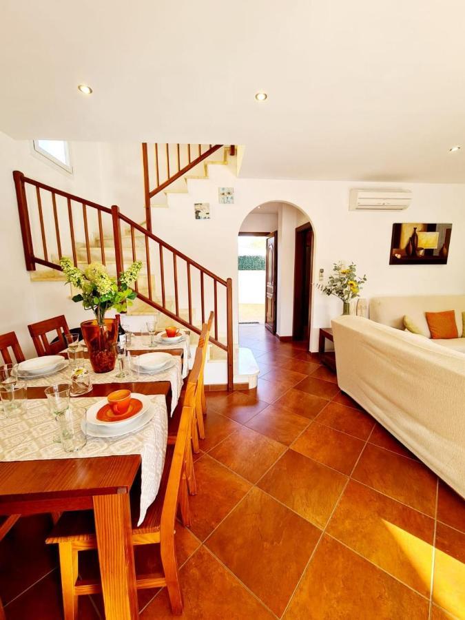 Villa Lorena Са Калета Екстериор снимка