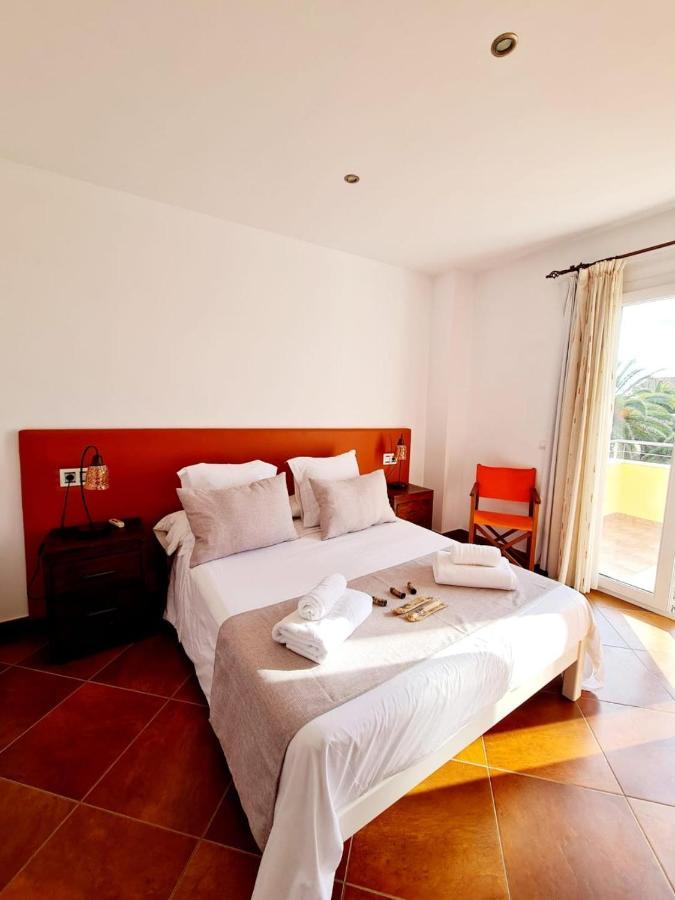 Villa Lorena Са Калета Екстериор снимка
