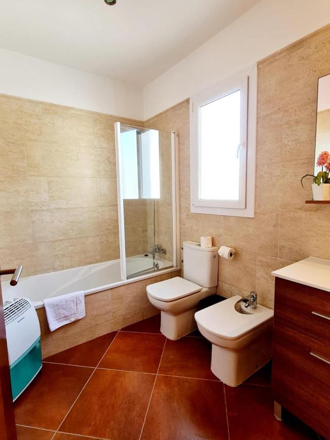 Villa Lorena Са Калета Екстериор снимка